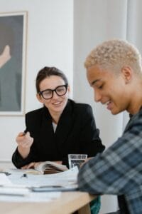 Hướng dẫn chi tiết cách tìm sinh viên dạy kèm tại nhà chất lượng và uy tín - Viettutor Tin Giáo Dục