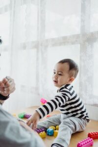 Phân biệt trẻ năng động hiếu động và trẻ bị bệnh ADHD: Cách nhận diện chuẩn xác