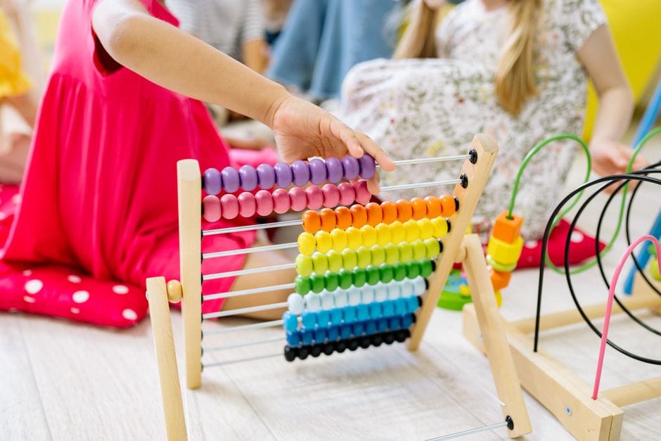 Bí quyết gia sư dạy lớp 1 giúp con học tập hiệu quả tại nhà - Hình ảnh chi tiết