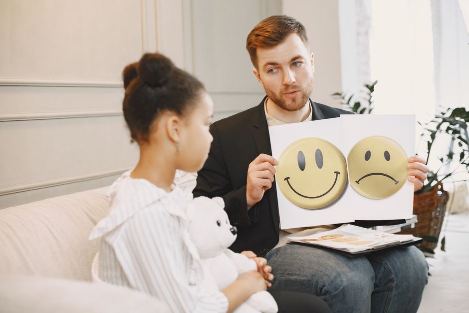 Chi phí trị liệu tâm lý trẻ em Hai Bà Trưng: Cập nhật bảng giá chi tiết 2024